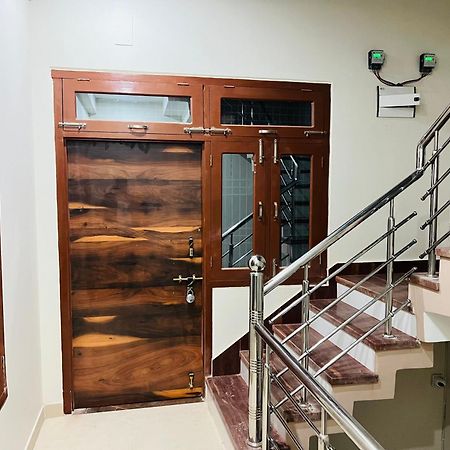 Sg Home Stay Ayodhya Εξωτερικό φωτογραφία