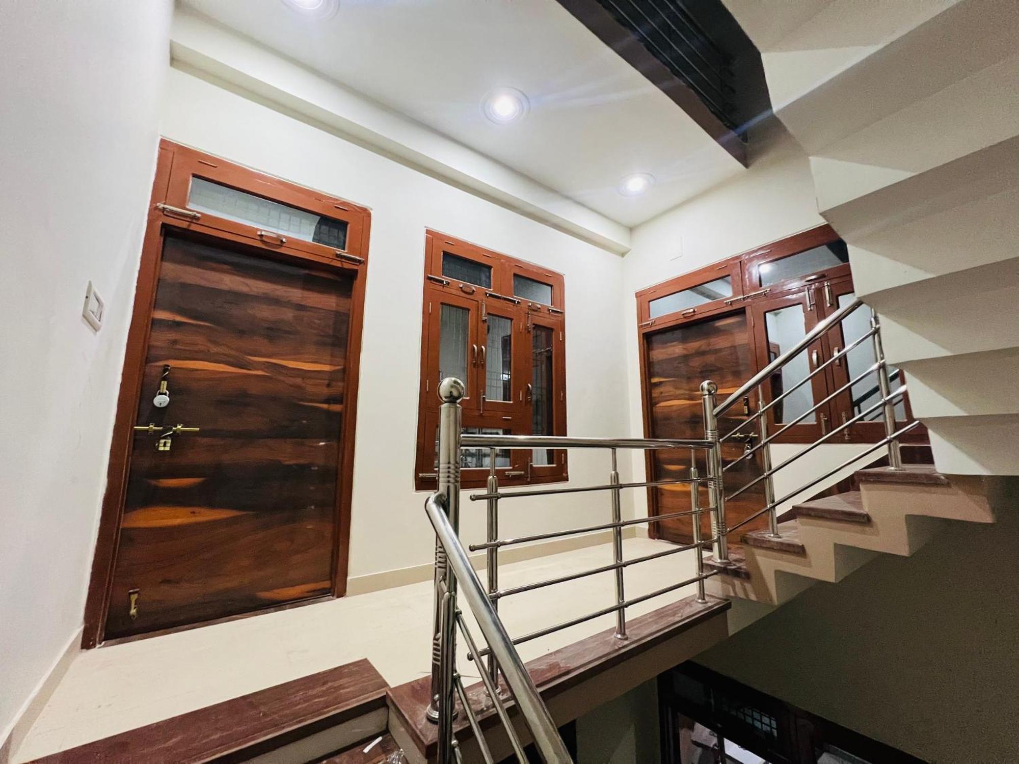 Sg Home Stay Ayodhya Εξωτερικό φωτογραφία